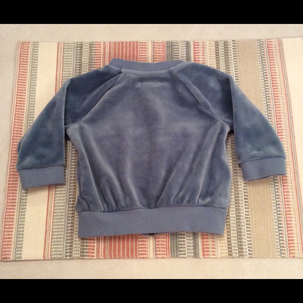 Gymboree velour 2pc. Size 0-3M. - Picture 4 of 8